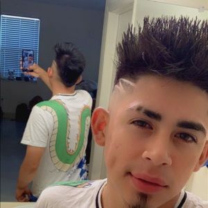 Meet your Posher, Leonel